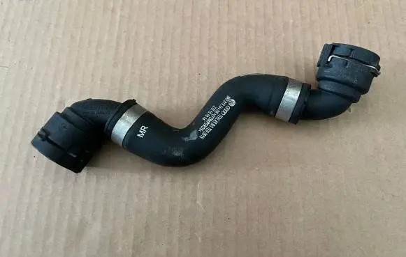 Audi A4 S4 B8 8K Engine coolant pipe/hose 8K0819334BB