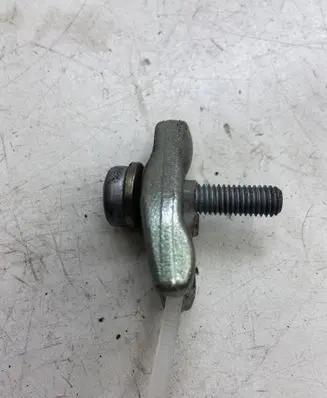 Renault Scenic II - Grand scenic II Fuel Injector clamp holder