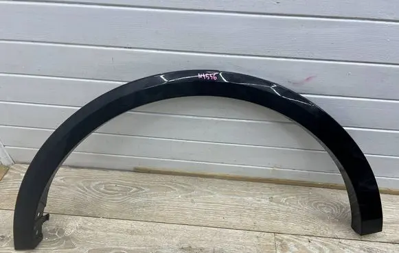 Ford Explorer Rear arch trim R2KBR286D02B