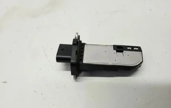 Audi A5 8T 8F Mass air flow meter 06J906461D