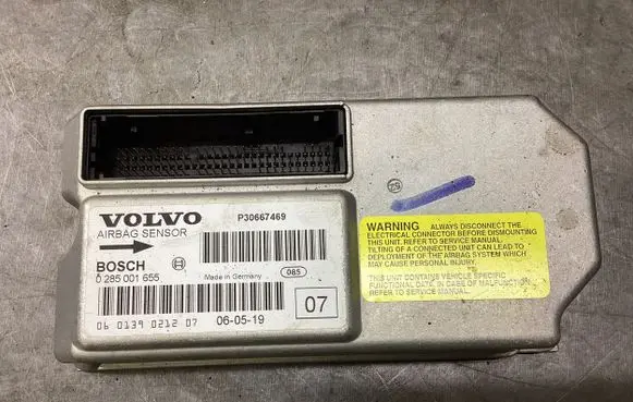 Volvo V70 Airbag control unit/module P30667469 0285001655