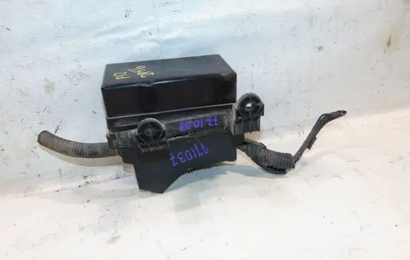 Nissan Primera Other relay 252309F920 2523079964 256307996