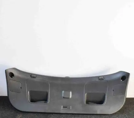 Hyundai i30 Tailgate trim 