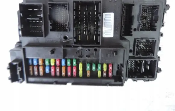 Ford Mondeo MK V Comfort/convenience module FU5T-15604-DFB