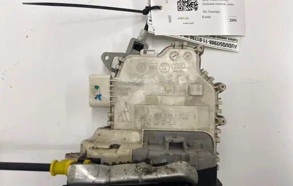 Audi Q5 SQ5 Rear door lock 8K0839015C