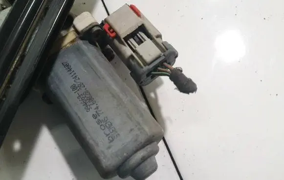 Chrysler 300 - 300C Front door window regulator motor 77460028 994669100