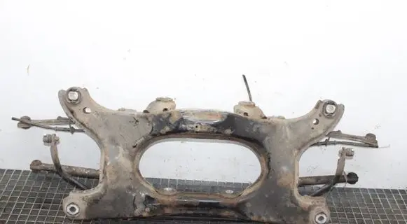 Land Rover Freelander 2 - LR2 Rear subframe 