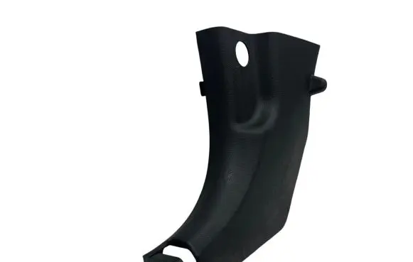 Foot area side trim