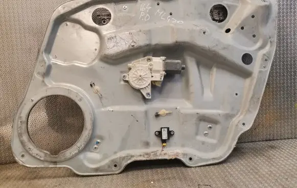 Front door window regulator with motor
