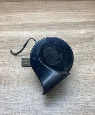 Audi 100 S4 C4 Horn signal 35717 CH2035