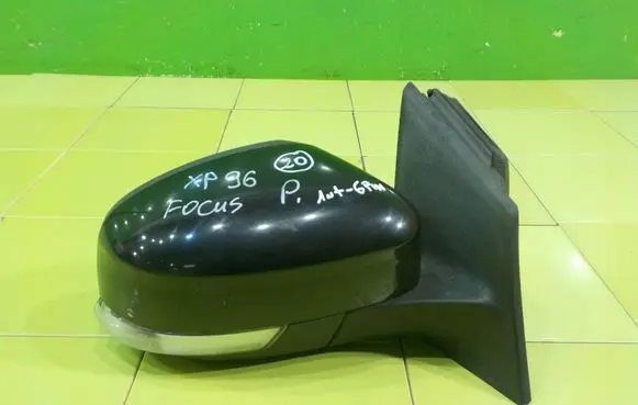 Ford Focus Front door electric wing mirror 024550 PRAWE