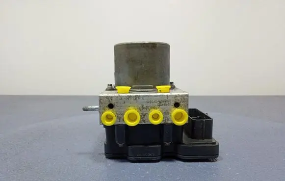 Renault Kangoo II ABS Pump 476602079R