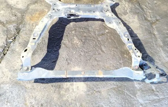 Volvo S60 Front subframe A102533044 2016754 YV1FF525B2008210
