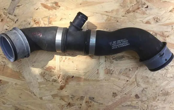 Porsche 911 991 Engine coolant pipe/hose 99110683301