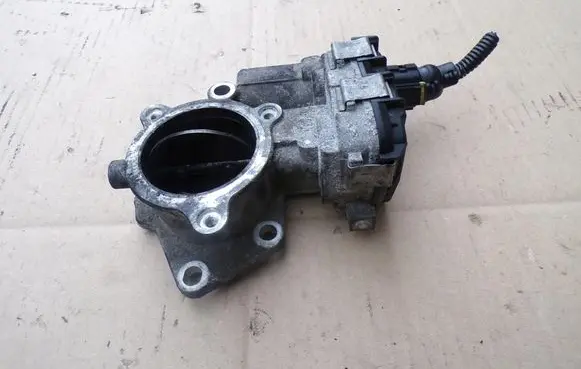 Iveco Daily 6th gen Throttle body valve 5802766457