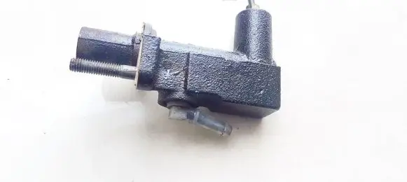 Mazda 6 Clutch master cylinder
