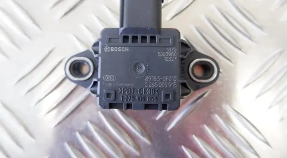 Toyota Verso Acceleration sensor 891830F010