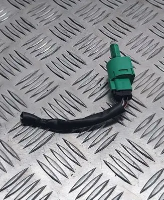 Toyota Avensis T270 Brake pedal sensor switch P80CS53