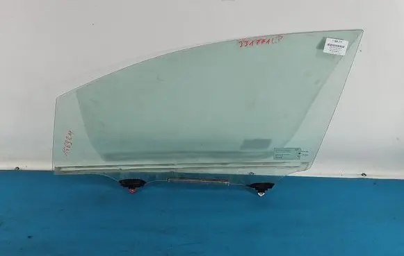 Toyota Verso Front door window glass four-door IMPRK1569211