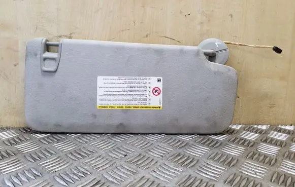 Opel Zafira C Sun visor