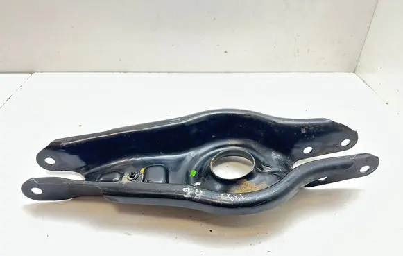 Tesla Model 3 Rear upper control arm/wishbone 104445100F