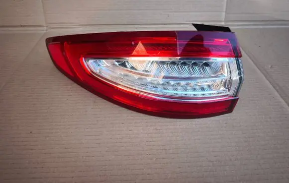 Ford Mondeo MK V Rear/tail lights DS7313405FJ