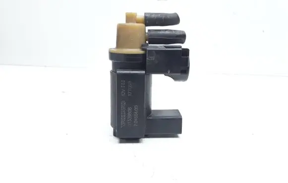Volvo S90, V90 Turbo solenoid valve 31339808 70466400