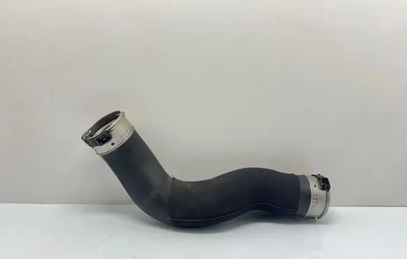 Intercooler hose/pipe