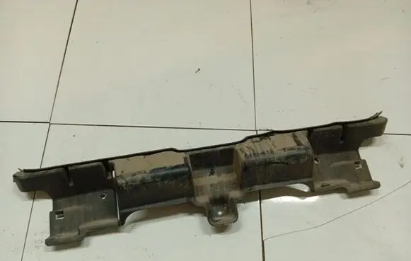 Peugeot 308 Rear bumper mounting bracket 9680441180