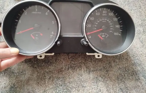 Nissan Qashqai+2 Speedometer (instrument cluster) 24810BR52D PC2C01365 VPAAAF10849LPC