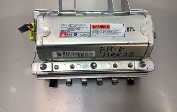 Honda FR-V Passenger airbag E01050307P2Y