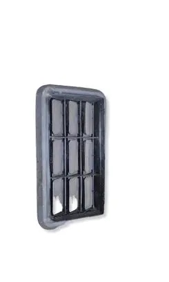 Dodge Charger Quarter panel pressure vent 05058636A