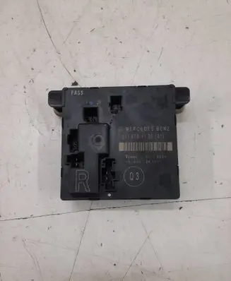 Mercedes-Benz E W211 Door control unit/module 2118704126 00006806