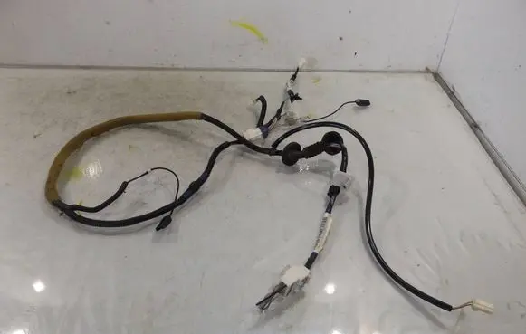 Toyota Yaris Other wiring loom 82184-0D040