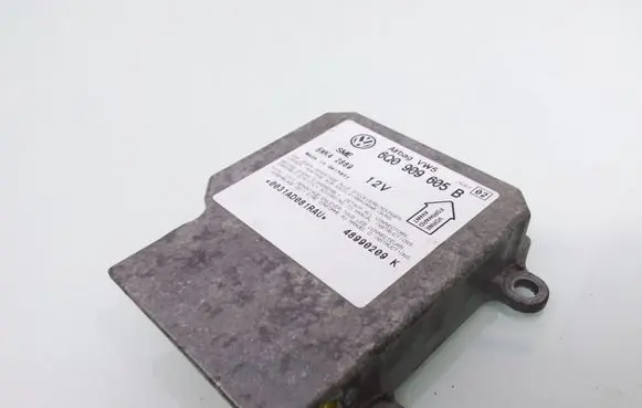 Volkswagen PASSAT B5 Airbag control unit/module 6Q0909605B 5WK42869 48990209K
