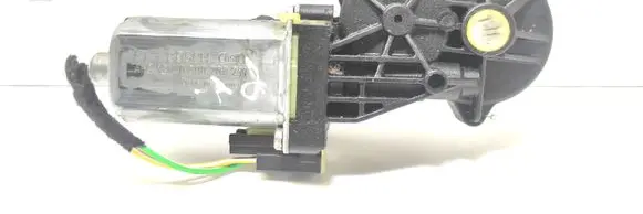 Mercedes-Benz E W211 Seat adjustment motor 0390203211