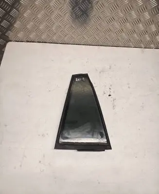 Toyota RAV 4 (XA40) Rear vent window glass