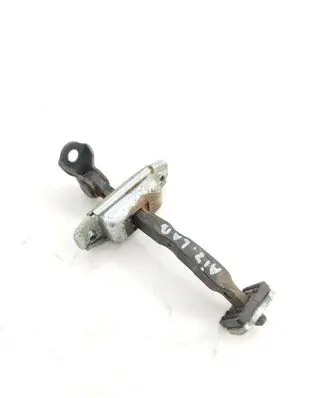 KIA Ceed Rear door check strap stopper