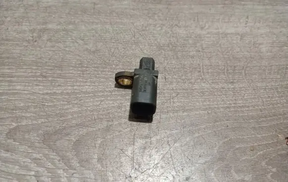 Volvo V50 ABS rear brake sensor 10071161023 3H5T2B372BC