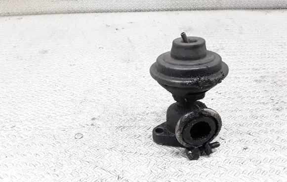 Opel Frontera A EGR valve