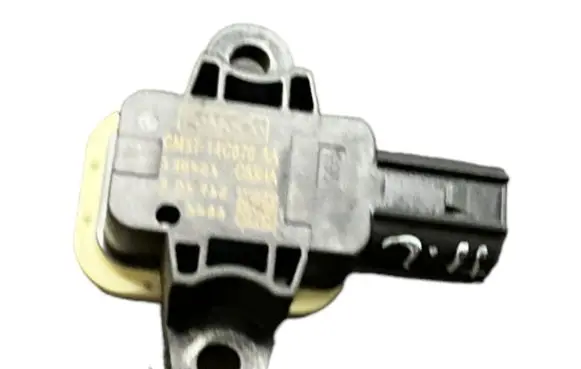 Ford Kuga II Airbag deployment crash/impact sensor CM5T14C676AA 130421