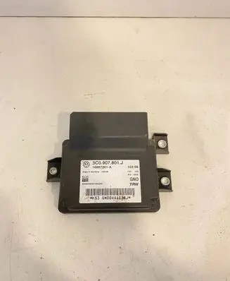 Volkswagen PASSAT B6 Hand brake control module 3C0907801J