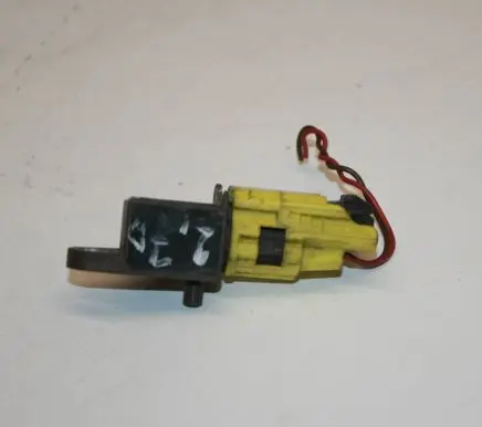 Volkswagen Golf V Airbag deployment crash/impact sensor 1K0909606B