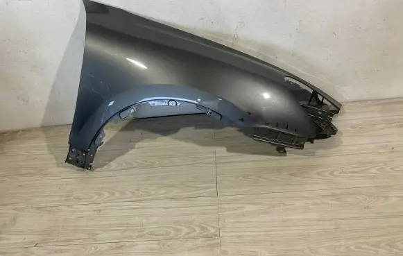Porsche Cayenne (92A) Fender 958821101B