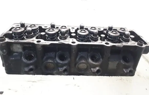 Opel Astra G Engine head 