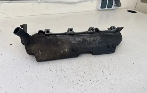 Opel Vivaro Rocker cam cover 8200397653