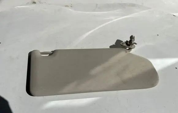 Mitsubishi Outlander Sun visor 7620A901YA