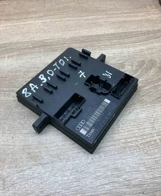 Audi A8 S8 D3 4E Comfort/convenience module 4E0907279J