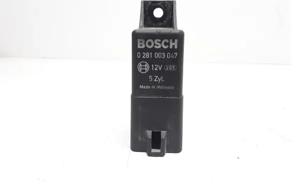 Volvo V60 Glow plug pre-heat relay 30785663 0281003047