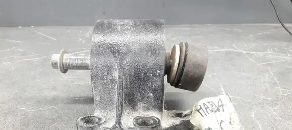 Mazda 626 Engine mount vacuum valve 
